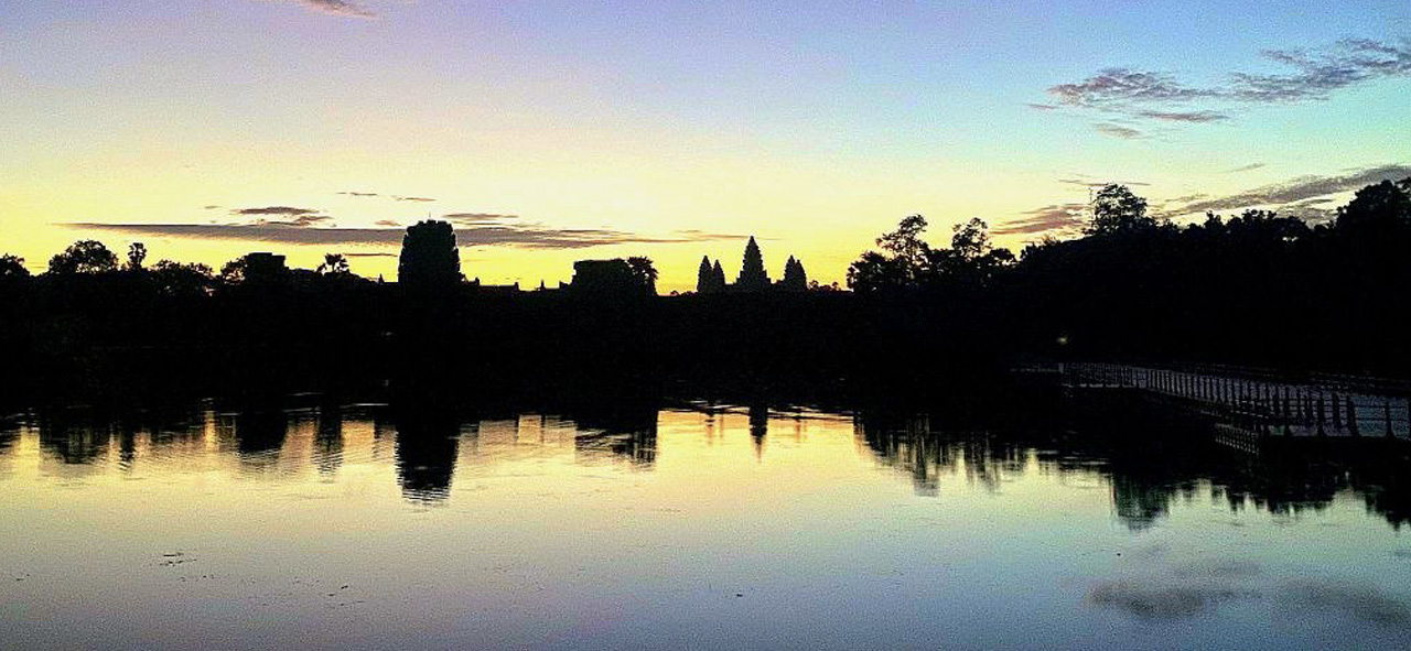 le lever du soleil a Angkor